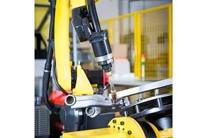Fanuc M-10iD/8L welding robot